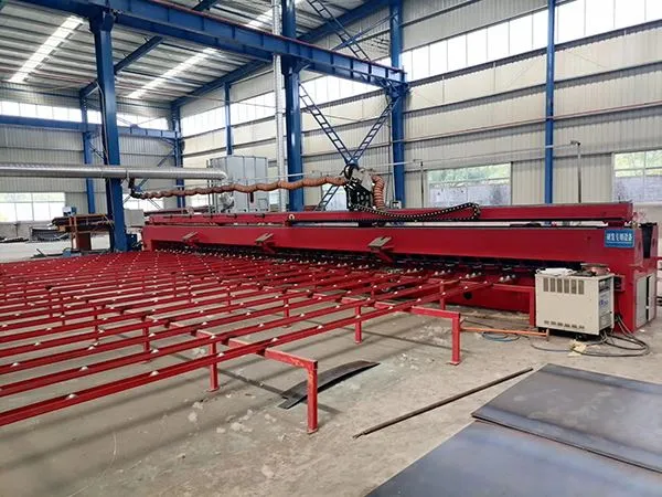 ঢেউতোলা বোর্ড বাট স্বয়ংক্রিয় ওয়েল্ডিং মেশিন